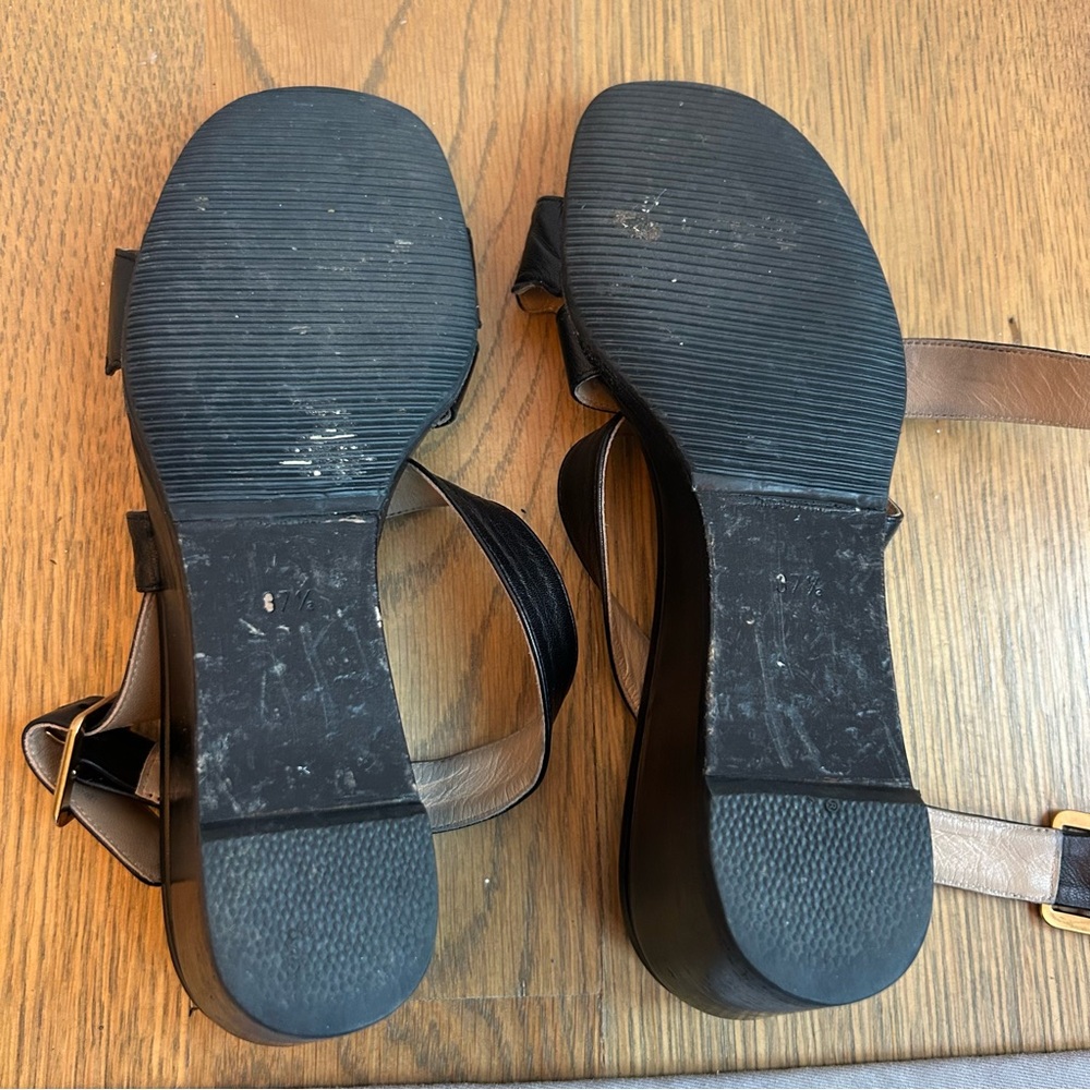 Chloe Wedges - Picture 4 of 4